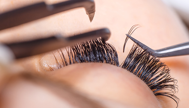 Classic eyelash extensions